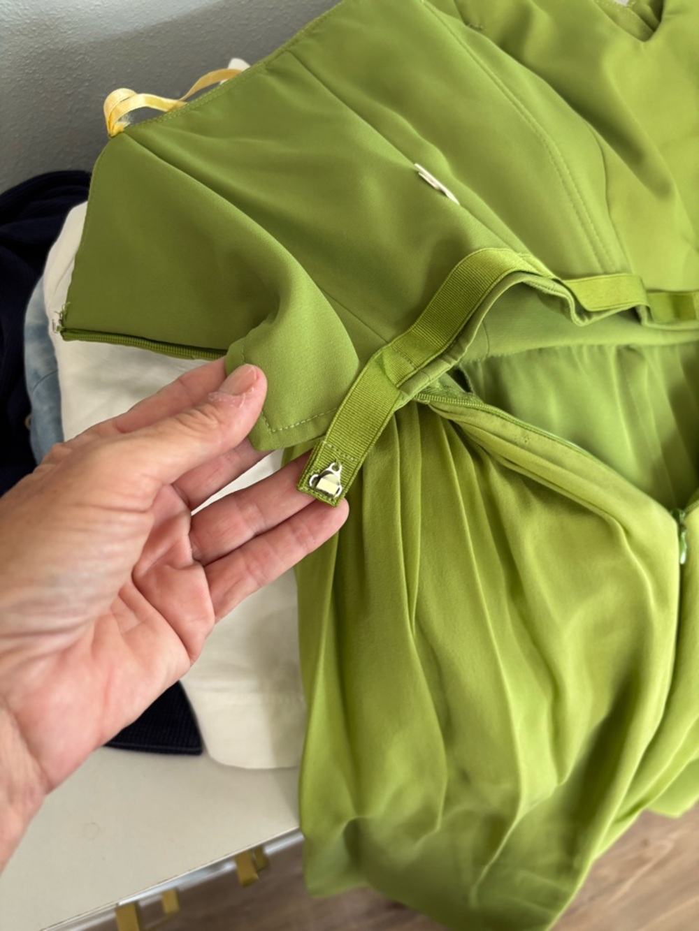 Kay Unger silk Strapless Olive-Green Midi Dress size 4 - Picture 8 of 12